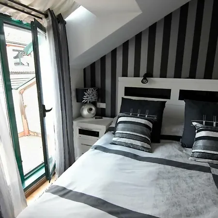 Apartamento Los Cantores Daire